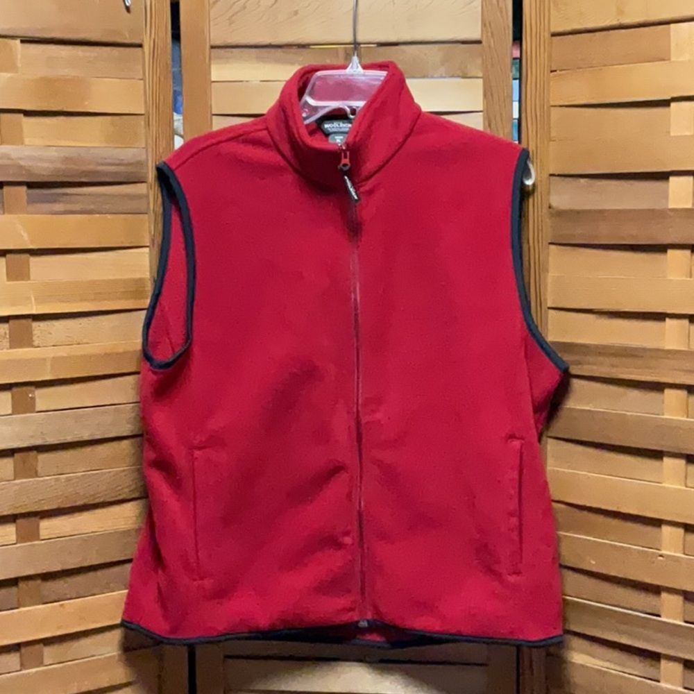 Woolrich Red Black Fleece Vest Zipper Closure Women XL Polyester Winter Fall